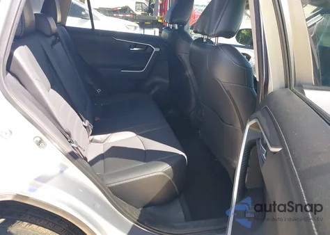 2021 Toyota Rav4 Limited from USA, damaged, VIN 2T3Y1RFV3MC135662